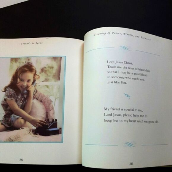 Vintage"Jesus Loves Little Children" Inspirational Hardbnd Padded Poems Stories… - Picture 5 of 6